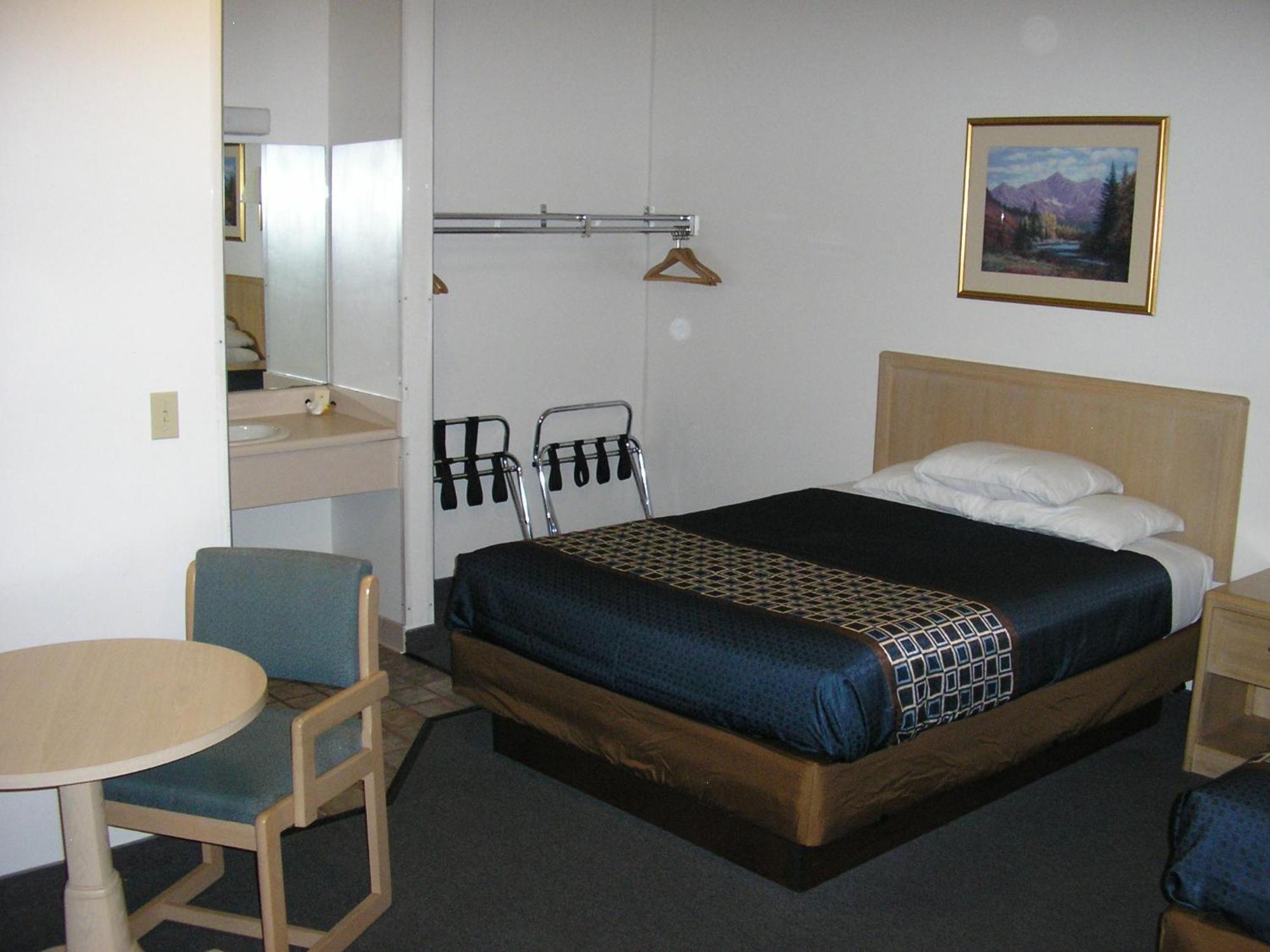 Mecca Motel Colorado Springs